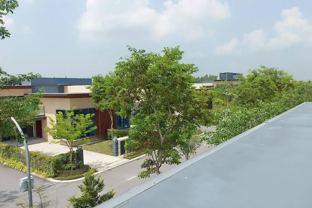 2 Room Forest City Villa Near Golf Resort W Netflix Johor Bahru